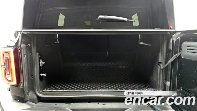 2024 Ford Bronco 6th Gen 2.3 Outer Banks Sold VIN 1FMDE8BH9RLB33335 – trunk area