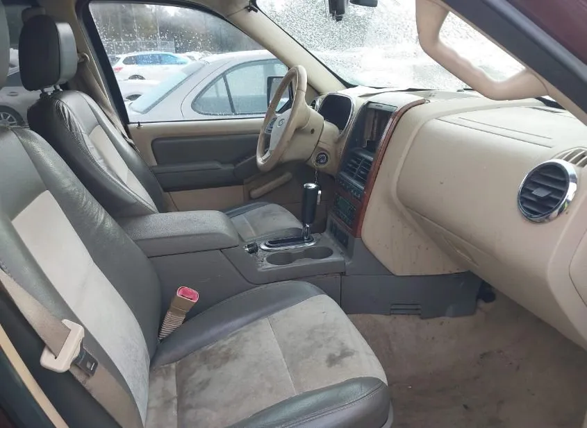 2006 FORD Explorer Used VIN 1FMEU74856UB52887 – photo 12