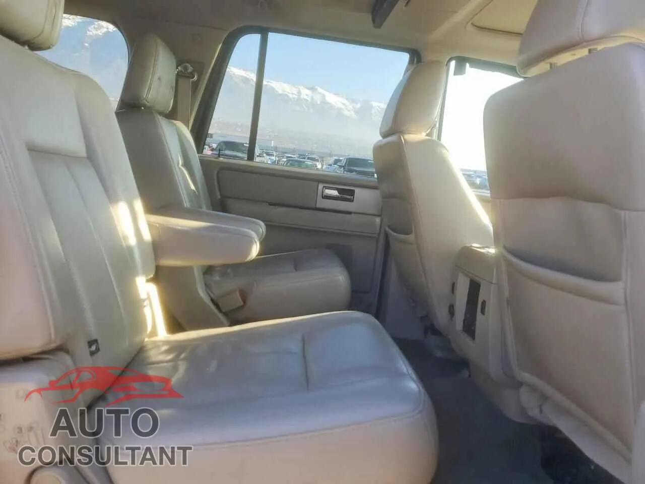 2009 FORD EXPEDITION Damaged VIN 1FMFK20509EB20579 – odometer reading