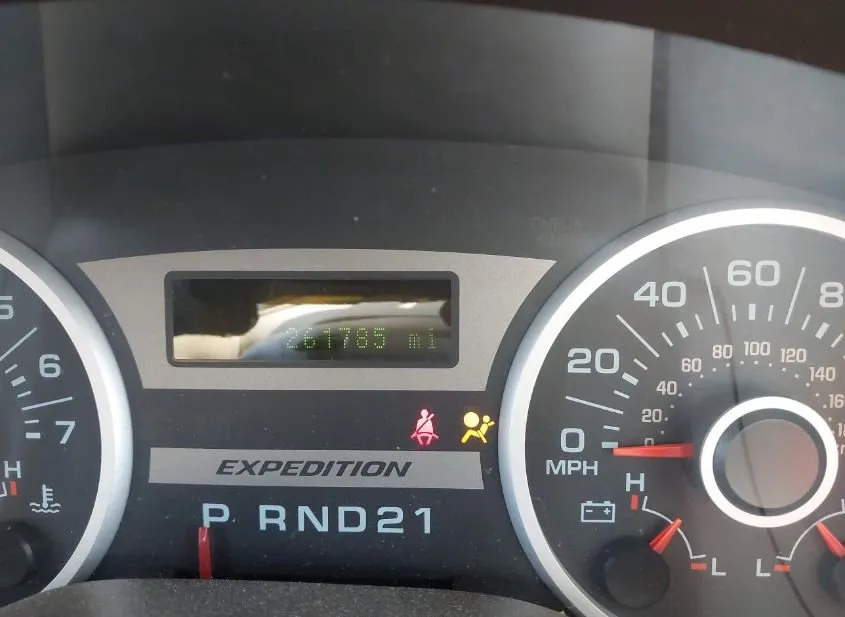 2005 FORD Expedition Used VIN 1FMFU17545LB02540 – exterior detail