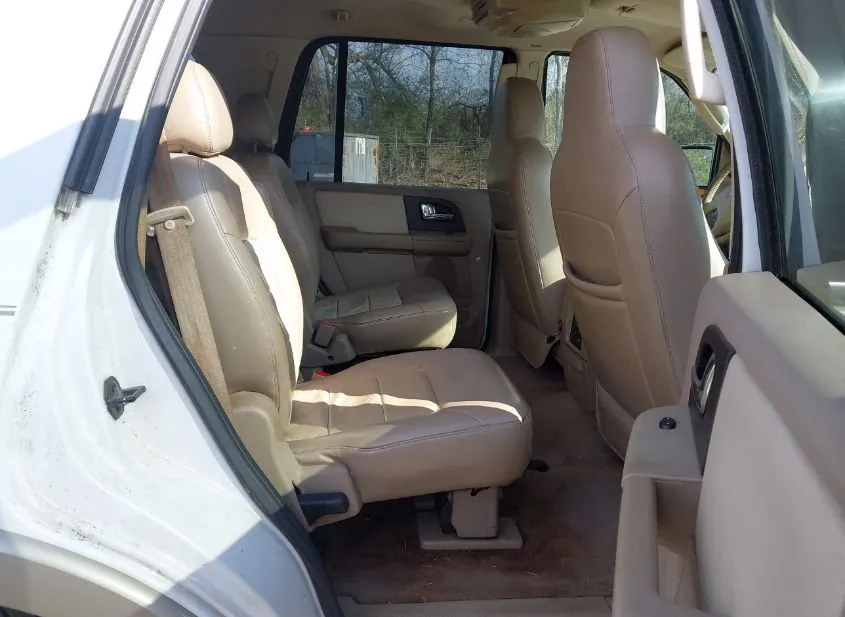 2005 FORD Expedition Used VIN 1FMFU17545LB02540 – photo 11