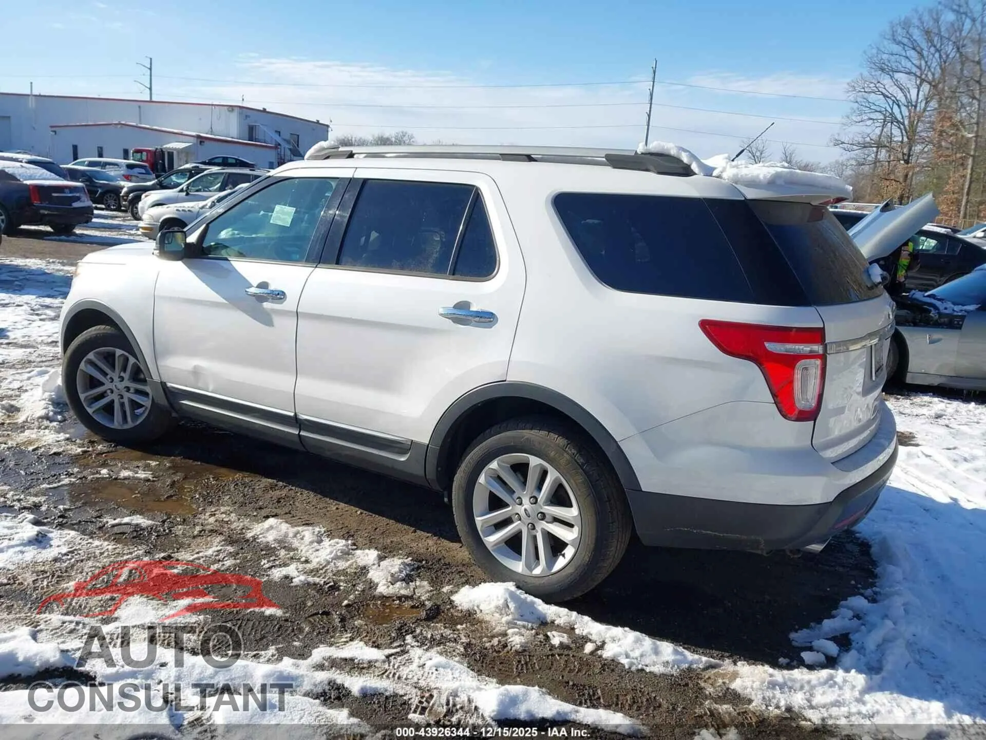 2012 FORD EXPLORER Damaged VIN 1FMHK8D83CGB00127 – side profile