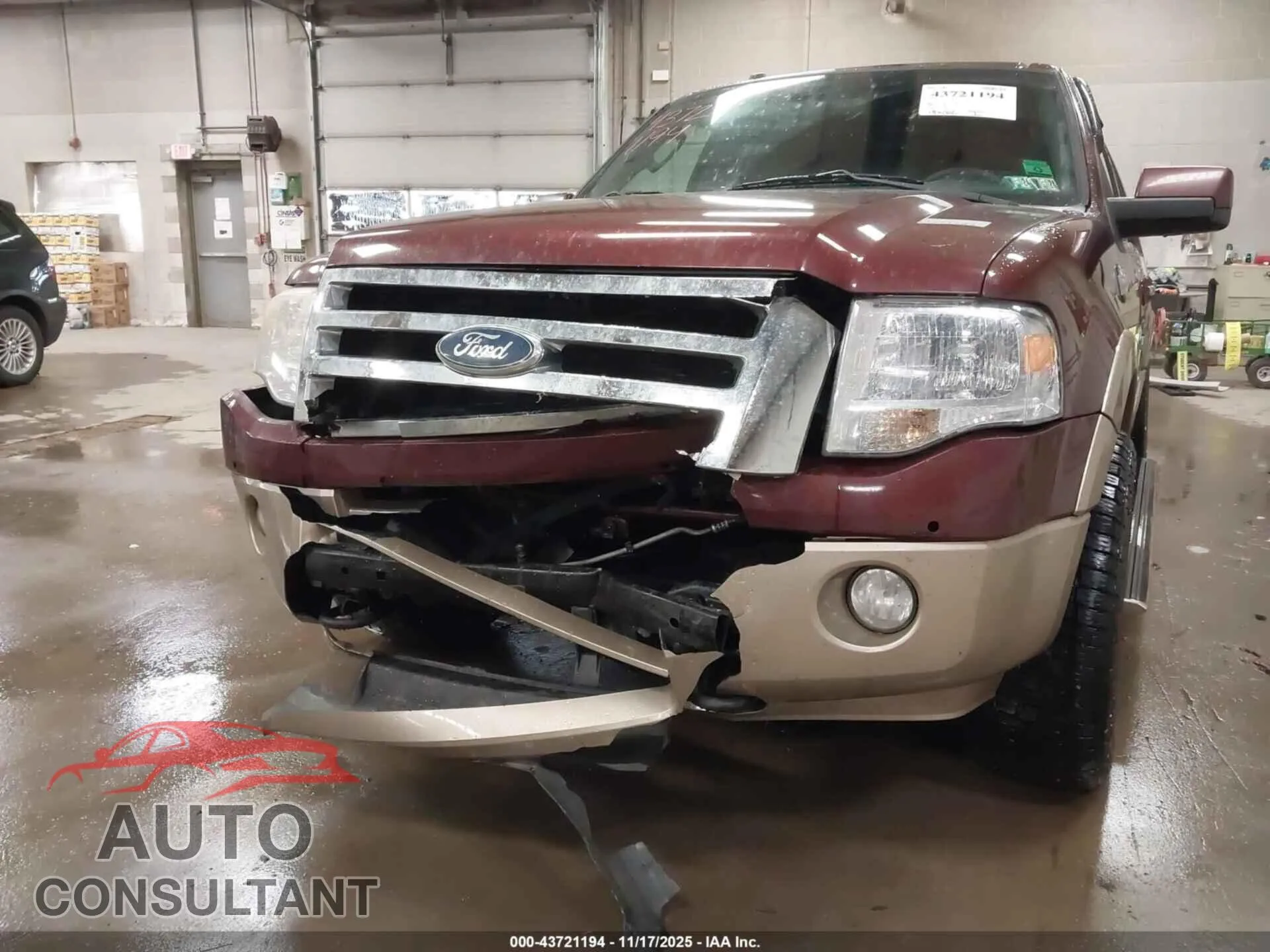 2012 FORD EXPEDITION EL Damaged VIN 1FMJK1J5XCEF17517 – engine bay