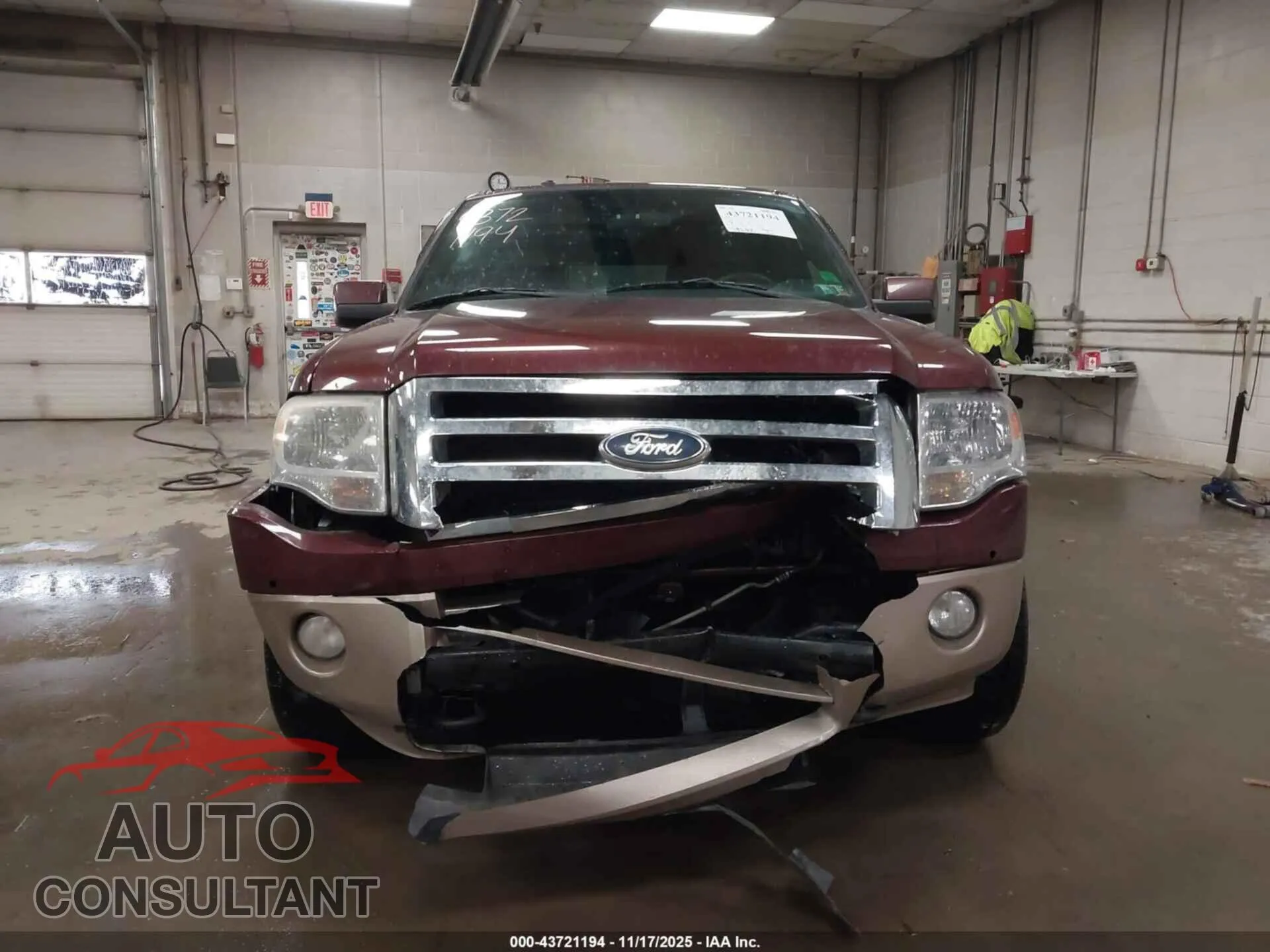 2012 FORD EXPEDITION EL Damaged VIN 1FMJK1J5XCEF17517 – photo 12