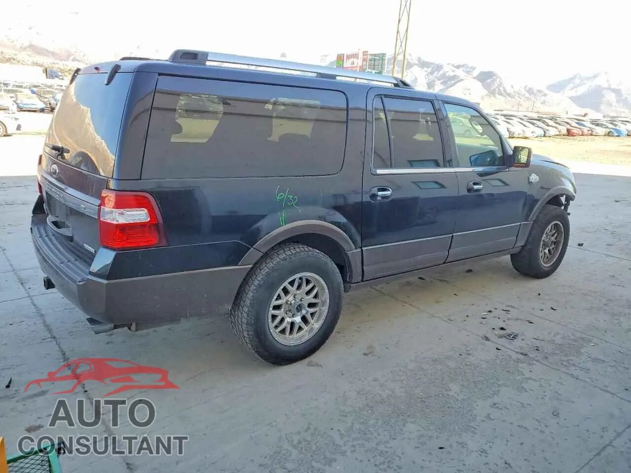 2016 FORD EXPEDITION Damaged VIN 1FMJK1JT6GEF17731 – side profile