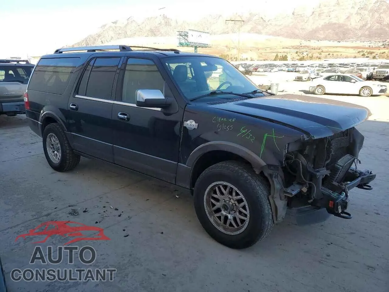 2016 FORD EXPEDITION Damaged VIN 1FMJK1JT6GEF17731 – dashboard