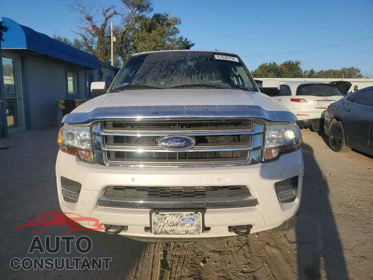 2017 FORD EXPEDITION Damaged VIN 1FMJK2AT2HEA32980 – interior seats