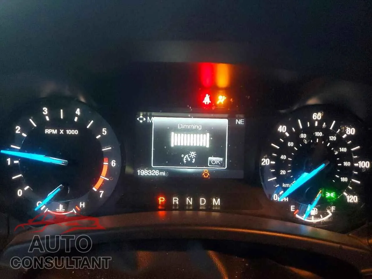 2015 FORD EXPEDITION Damaged VIN 1FMJU1JTXFEF02643 – trunk area