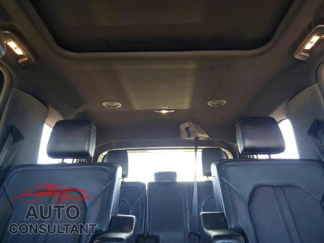 2018 FORD EXPEDITION Damaged VIN 1FMJU1KT5JEA02218 – odometer reading