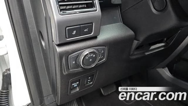 2021 Ford Expedition Platinum 4wd Sold VIN 1FMJU1MT2MEA07099 – front exterior 2021 Ford Expedition Platinum 4wd Sold VIN 1FMJU1MT2MEA07099 – front exterior