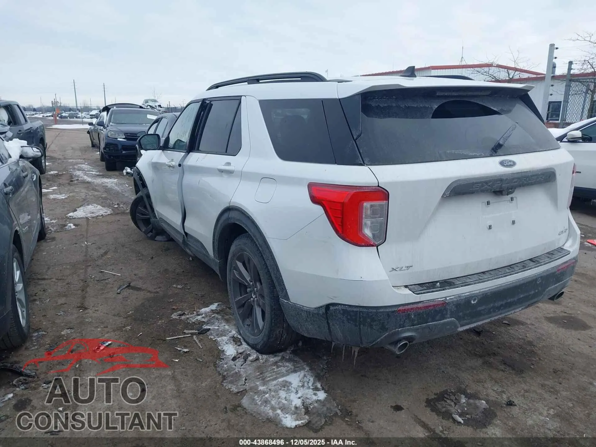2021 FORD EXPLORER Damaged VIN 1FMSK8DH6MGB94835 – side profile