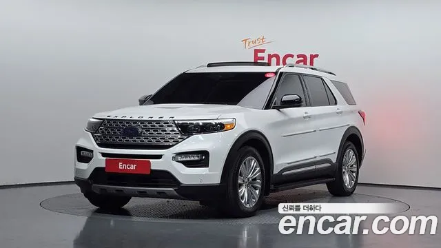 2020 Ford Explorer 6th Gen 2.3 LimIted 4WD Sold VIN 1FMSK8FH0LGC17442 – trunk area 2020 Ford Explorer 6th Gen 2.3 LimIted 4WD Sold VIN 1FMSK8FH0LGC17442 – trunk area