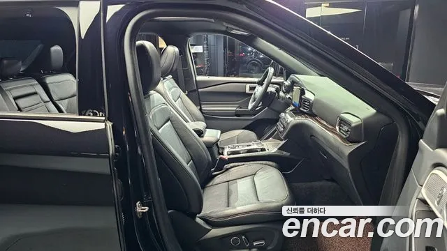 2020 Ford Explorer 6th Gen 2.3 LimIted 4WD Sold VIN 1FMSK8FH7LGB78848 – exterior detail