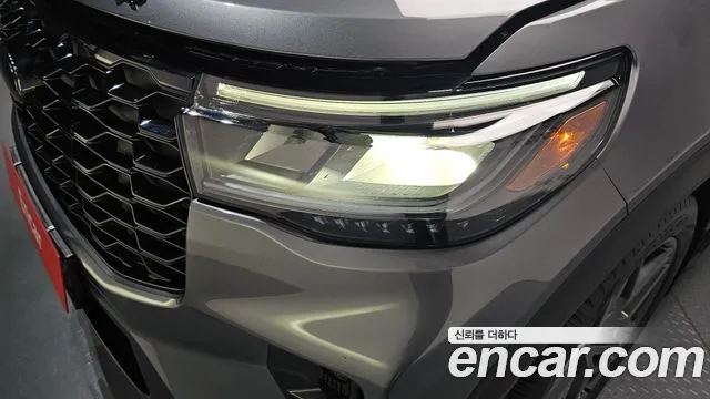 2025 Ford Explorer 6th Gen 2.3 ST-Line 4WD Sold VIN 1FMUK8KH8SGB04044 – interior seats