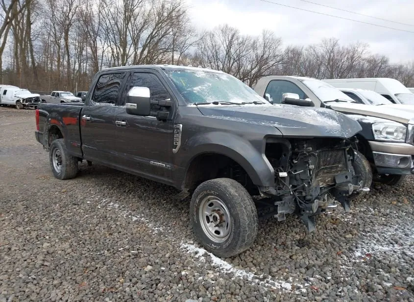 2016 FORD F-250 Used VIN 1FT7W2BT1GEA06239 – rear exterior 2016 FORD F-250 Used VIN 1FT7W2BT1GEA06239 – rear exterior