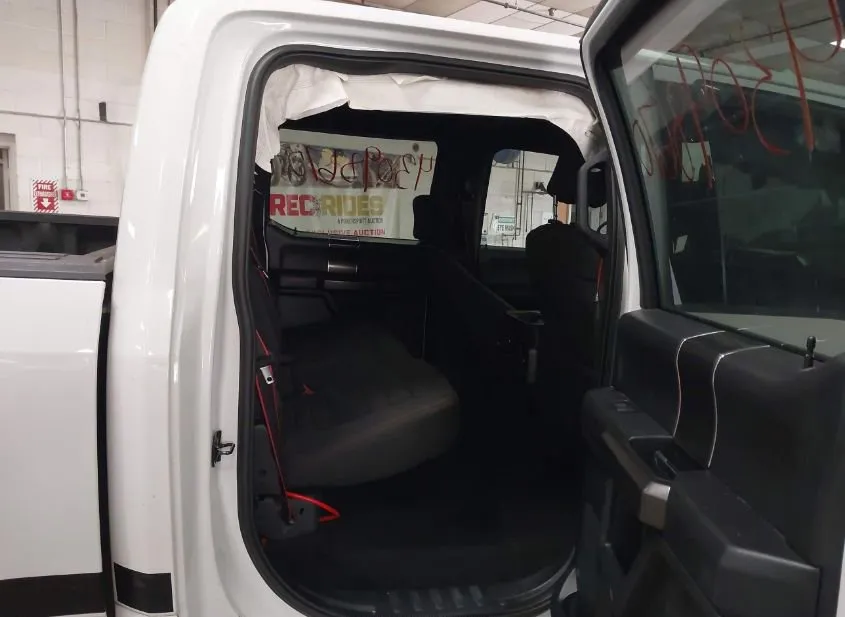 2018 FORD F-150 Used VIN 1FTEW1CG4JFC91992 – rear exterior