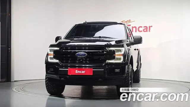 2018 Ford F150 5.0L Sold VIN 1FTEW1E50JFC90429 – interior seats