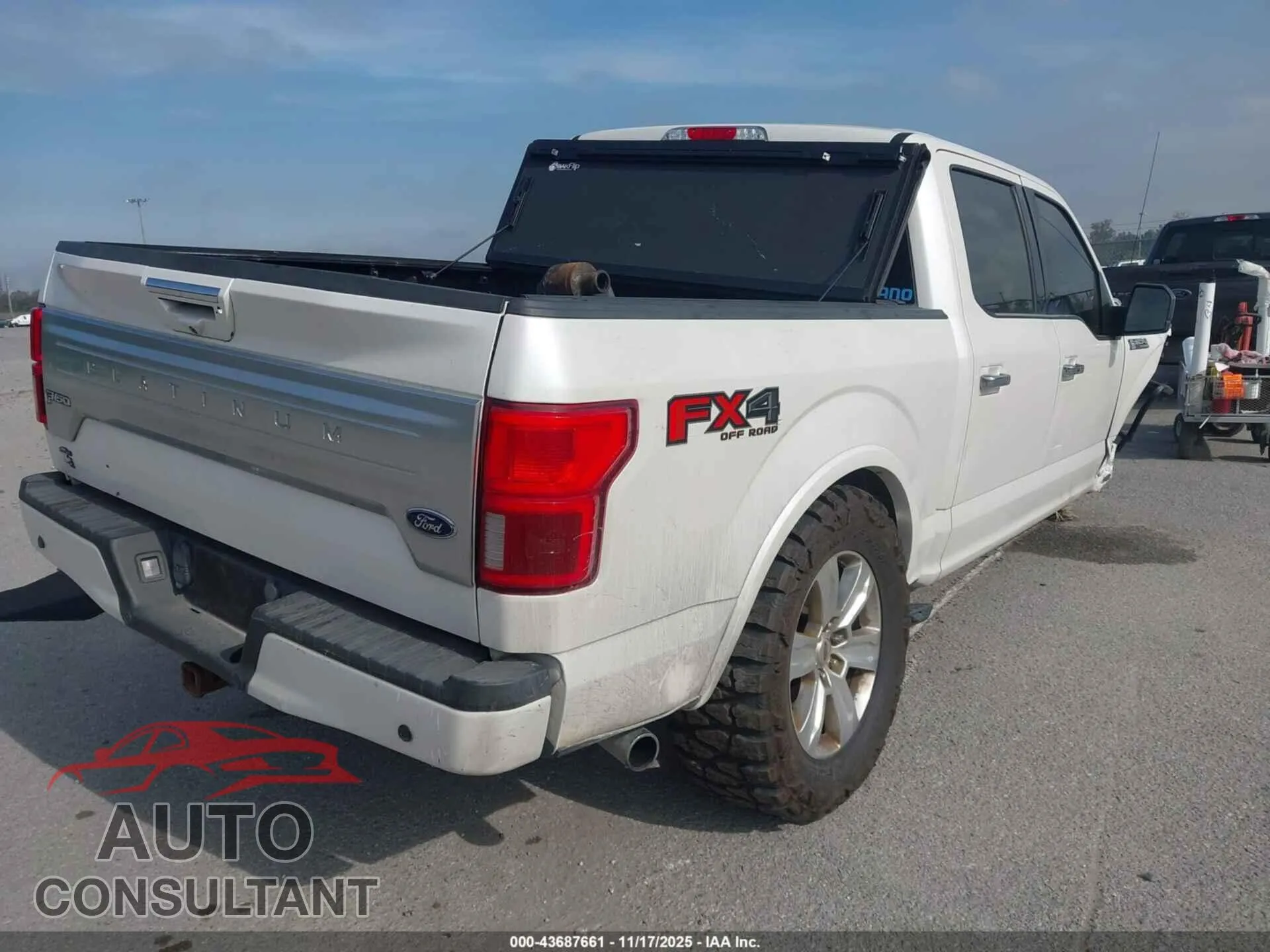 2019 FORD F-150 Damaged VIN 1FTEW1E55KFC60506 – dashboard