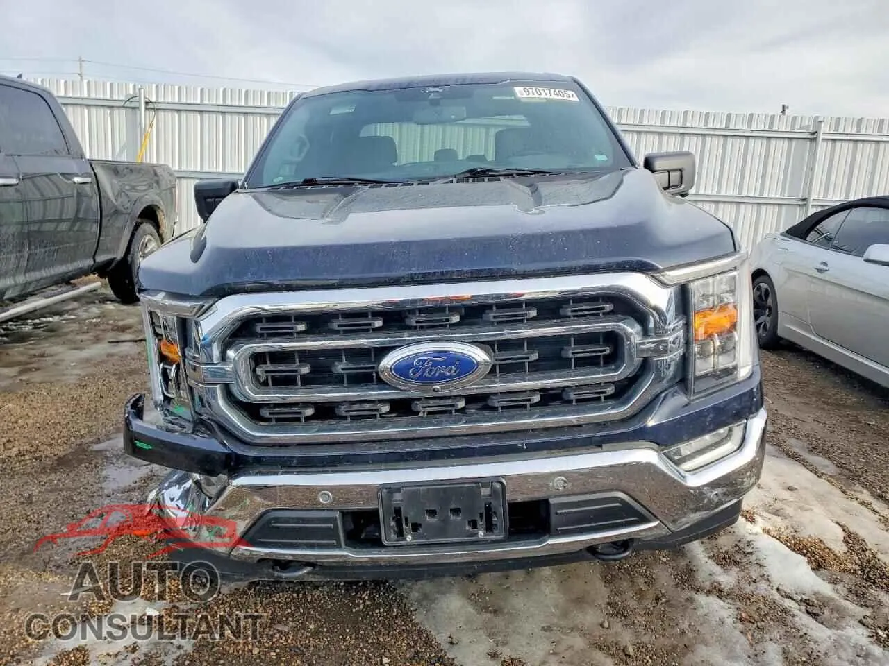 2022 FORD F-150 Damaged VIN 1FTFW1EDXNFA07312 – interior seats
