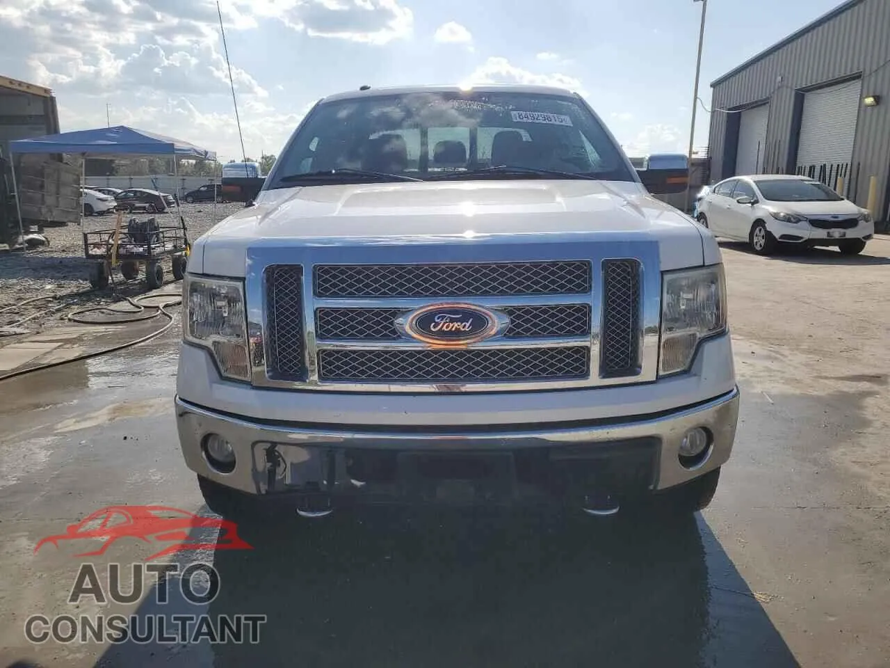 2011 FORD F-150 Damaged VIN 1FTFW1EF1BFC58541 – interior seats