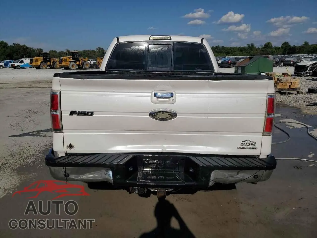 2011 FORD F-150 Damaged VIN 1FTFW1EF1BFC58541 – engine bay