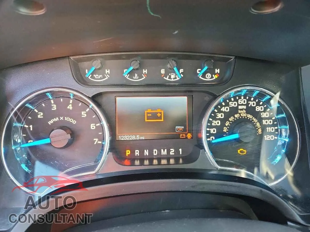 2014 FORD F-150 Damaged VIN 1FTFW1EF3EFC94428 – trunk area
