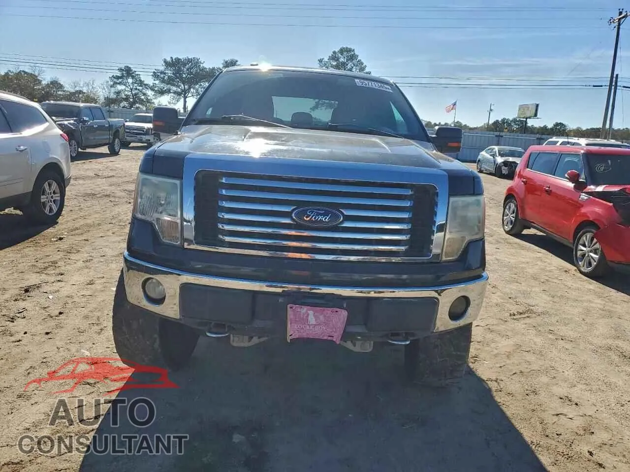 2011 FORD F-150 Damaged VIN 1FTFW1EF6BFA33161 – interior seats 2011 FORD F-150 Damaged VIN 1FTFW1EF6BFA33161 – interior seats