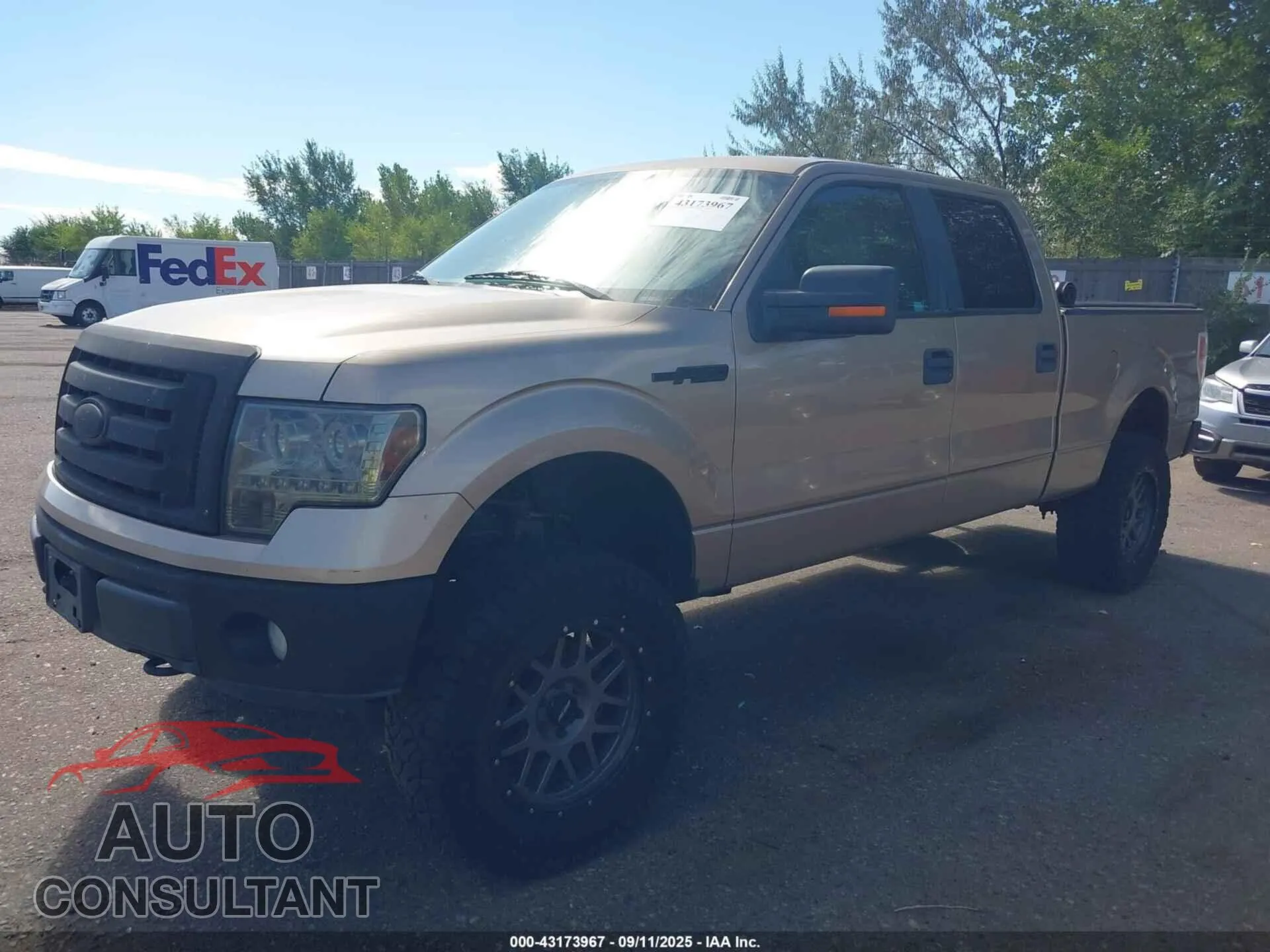2011 FORD F-150 Damaged VIN 1FTFW1EFXBKD72402 – rear exterior