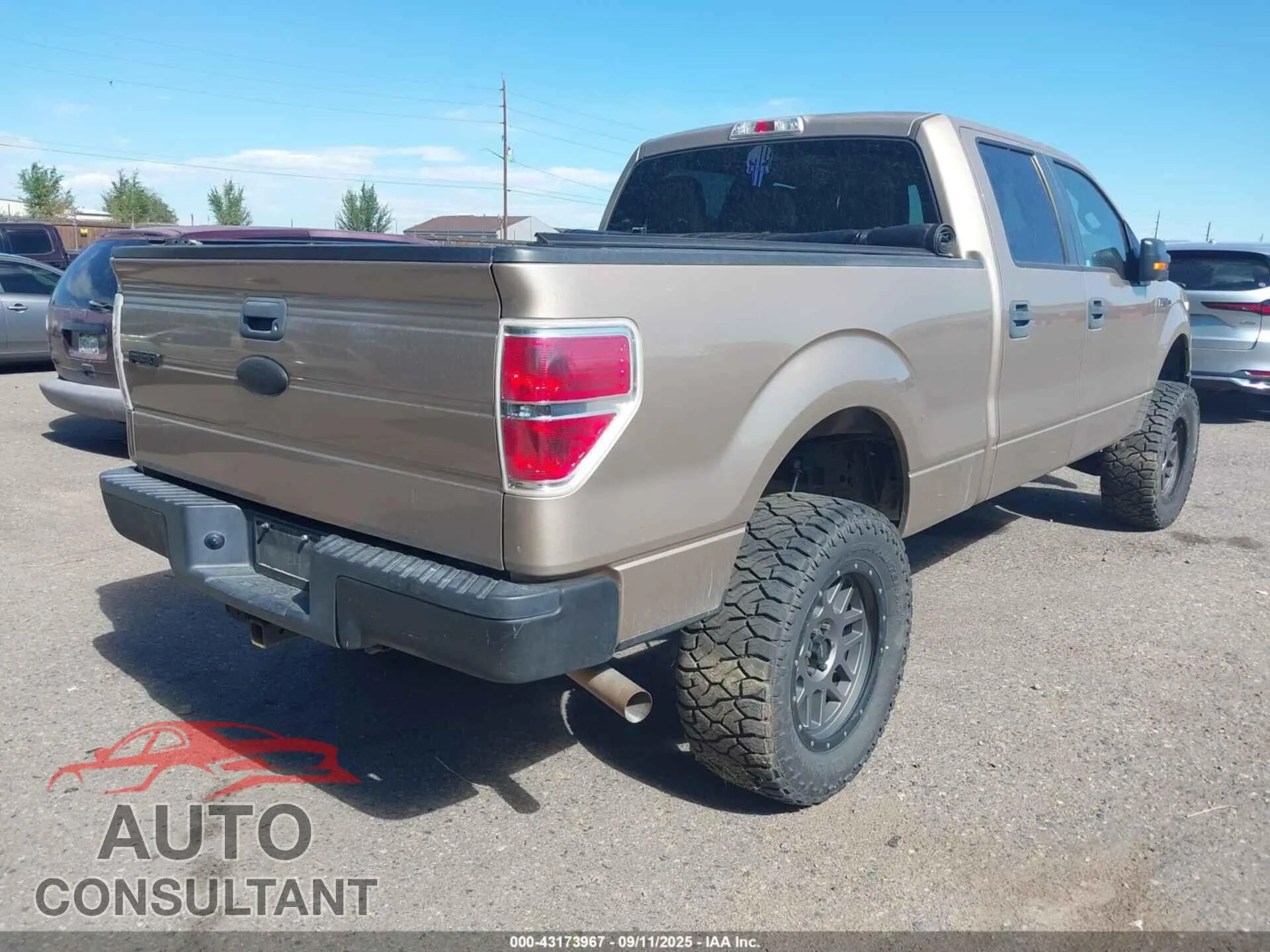 2011 FORD F-150 Damaged VIN 1FTFW1EFXBKD72402 – dashboard