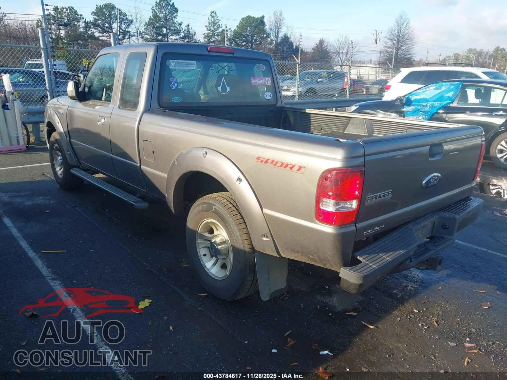 2011 FORD RANGER Damaged VIN 1FTKR4EE8BPA82614 – side profile