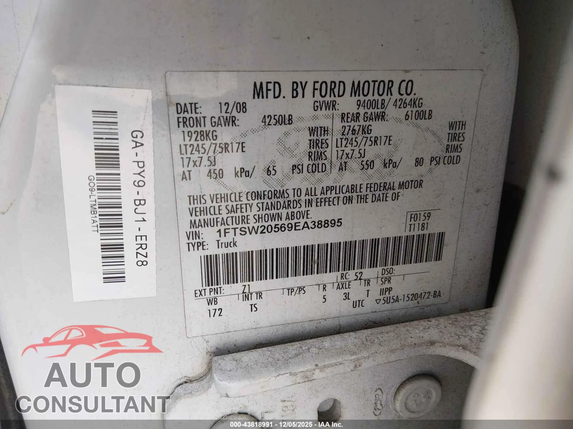 2009 FORD F-250 Damaged VIN 1FTSW20569EA38895 – trunk area 2009 FORD F-250 Damaged VIN 1FTSW20569EA38895 – trunk area