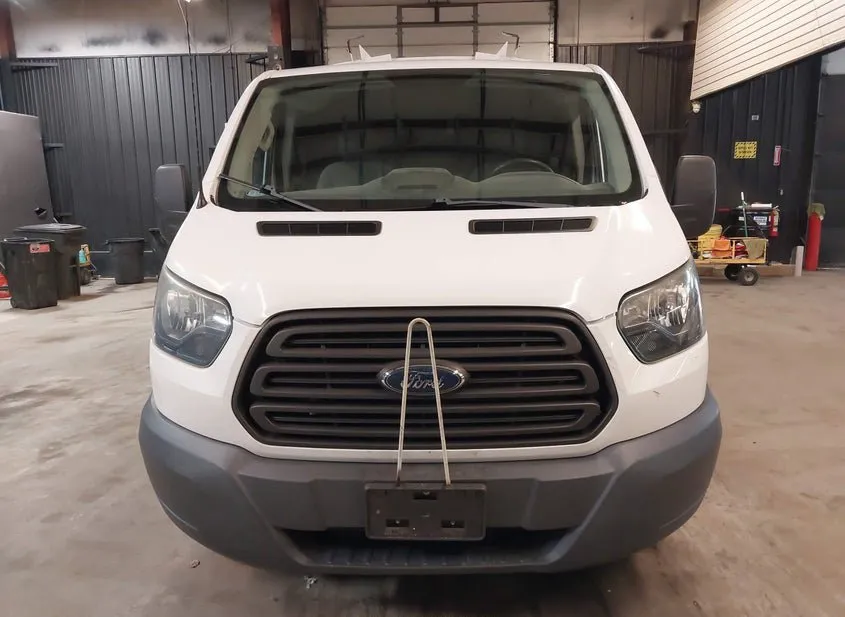 2016 FORD Transit Used VIN 1FTYE1YM8GKA21419 – photo 19