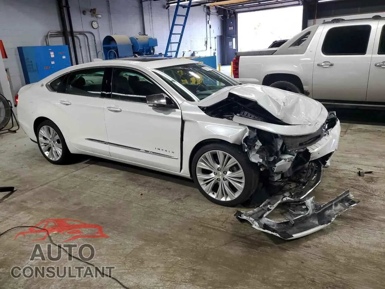 2018 CHEVROLET IMPALA Damaged VIN 1G1125S32JU123692 – dashboard