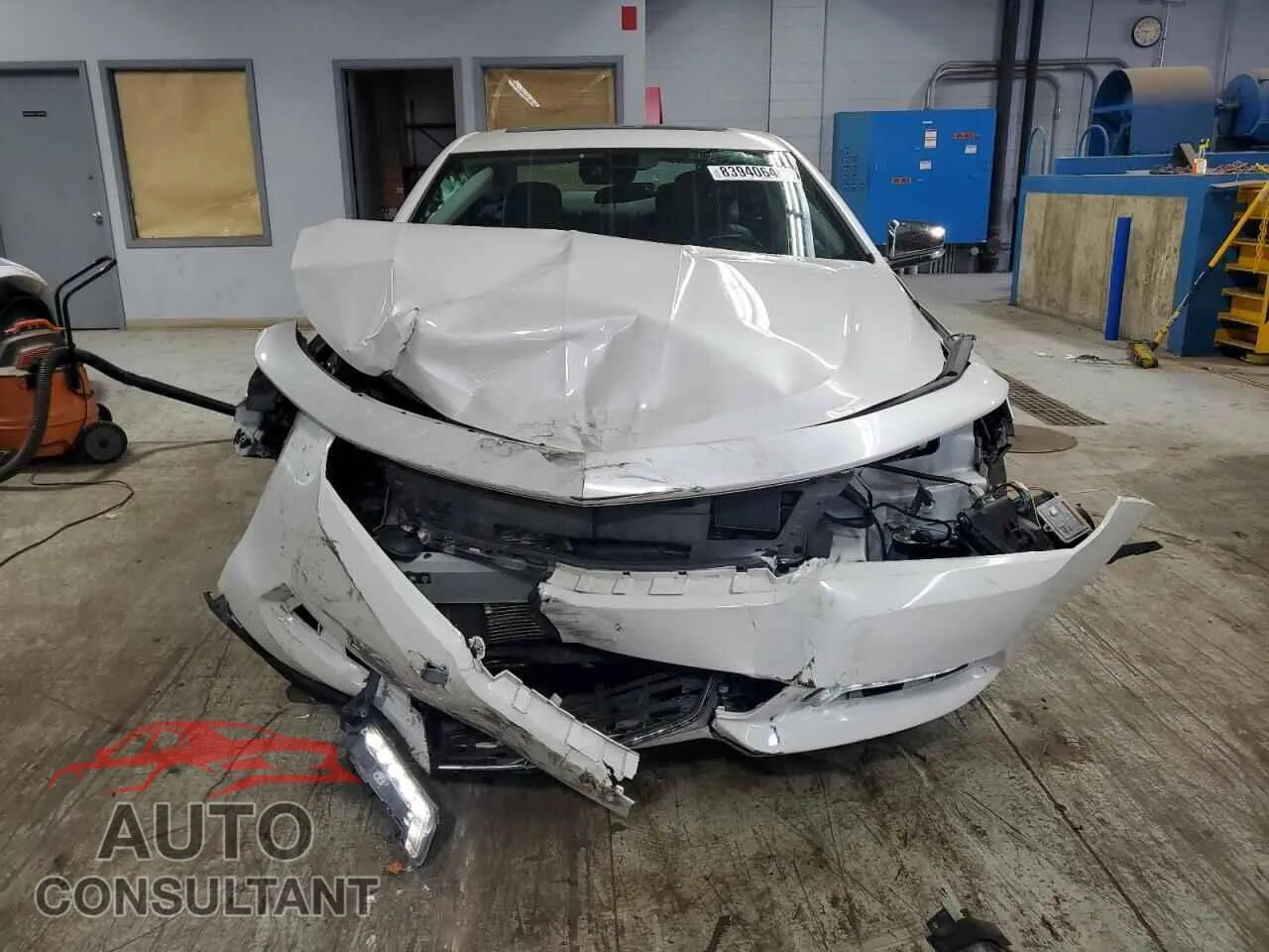 2018 CHEVROLET IMPALA Damaged VIN 1G1125S32JU123692 – interior seats