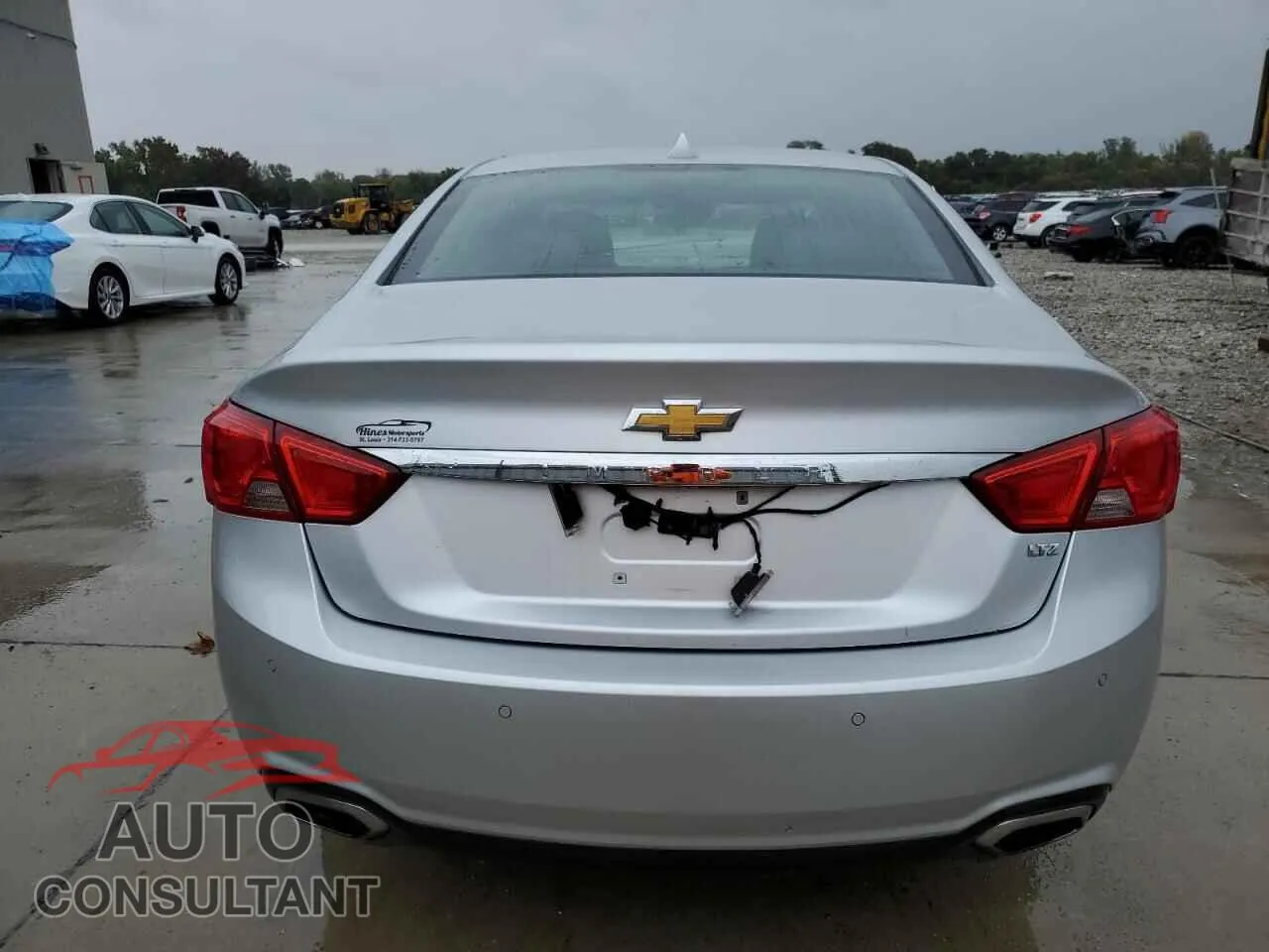 2014 CHEVROLET IMPALA Damaged VIN 1G1155S34EU110505 – engine bay