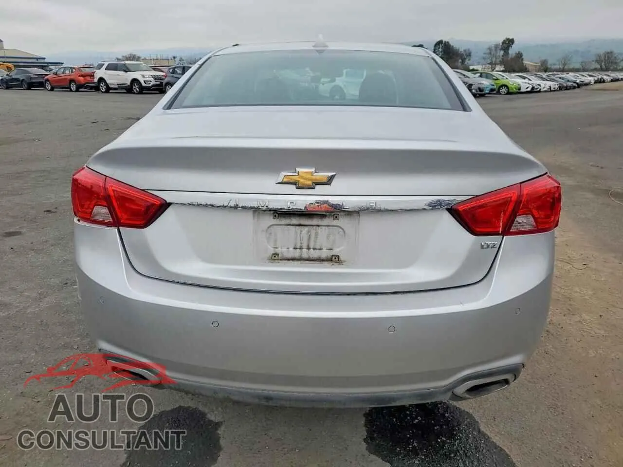 2014 CHEVROLET IMPALA Damaged VIN 1G1155S36EU171029 – engine bay