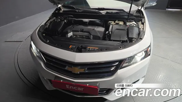 2017 Chevrolet Impala 2.5 LTZ Sold VIN 1G1155SA3HU184937 – interior seats