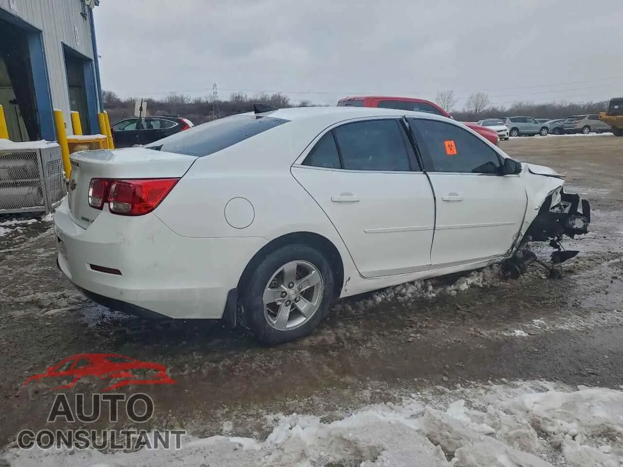 2015 CHEVROLET MALIBU Damaged VIN 1G11B5SLXFF255031 – side profile 2015 CHEVROLET MALIBU Damaged VIN 1G11B5SLXFF255031 – side profile