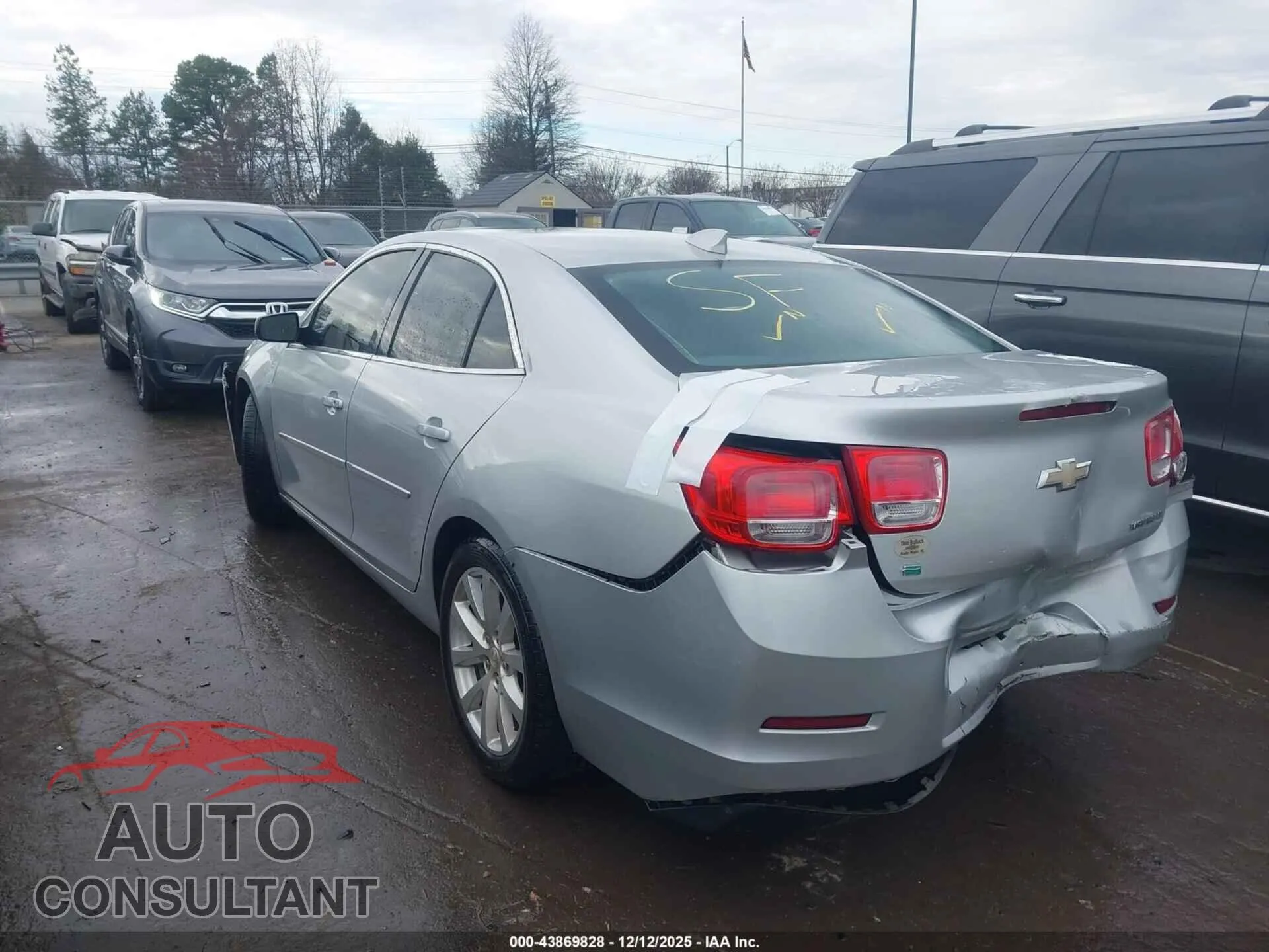 2015 CHEVROLET MALIBU Damaged VIN 1G11D5SL9FU121584 – side profile