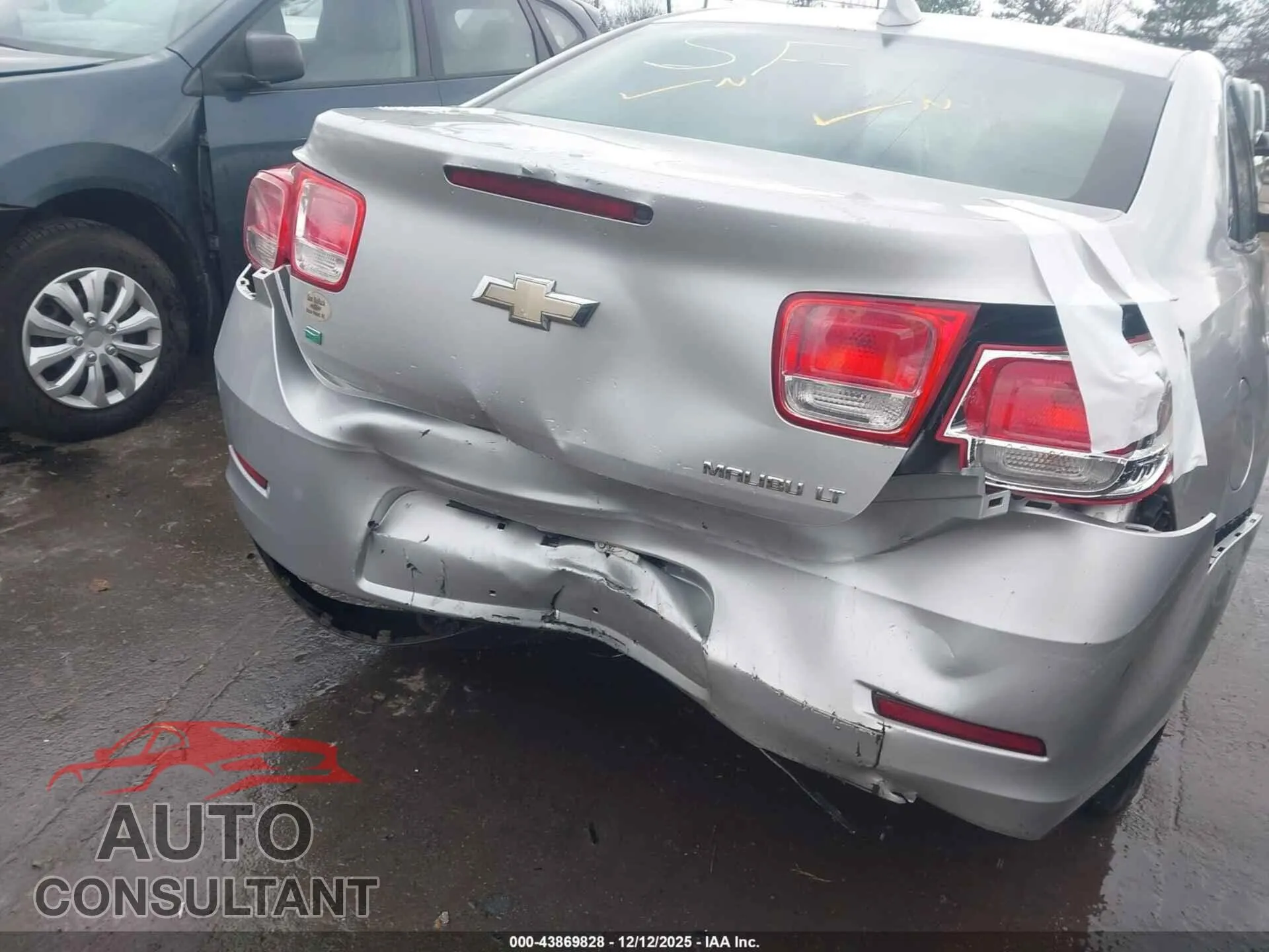 2015 CHEVROLET MALIBU Damaged VIN 1G11D5SL9FU121584 – engine bay