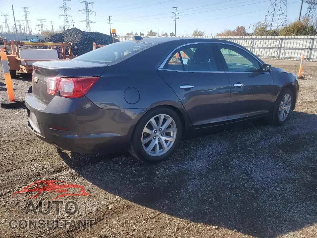 2013 CHEVROLET MALIBU Damaged VIN 1G11H5SAXDF287259 – side profile