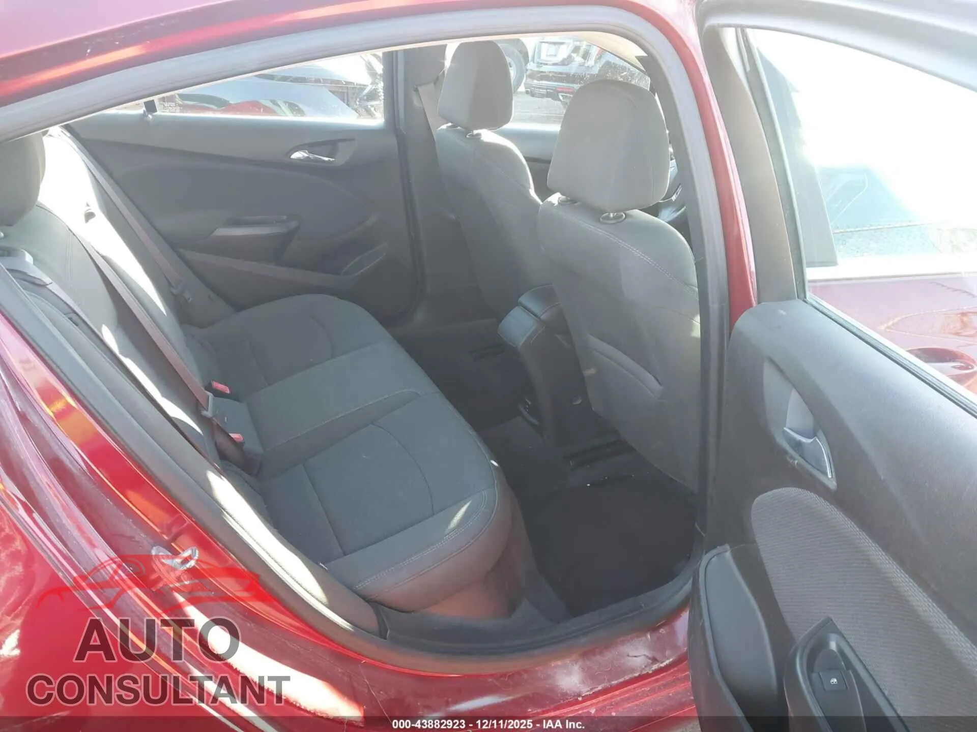 2017 CHEVROLET CRUZE Damaged VIN 1G1BE5SM1H7262077 – undercarriage