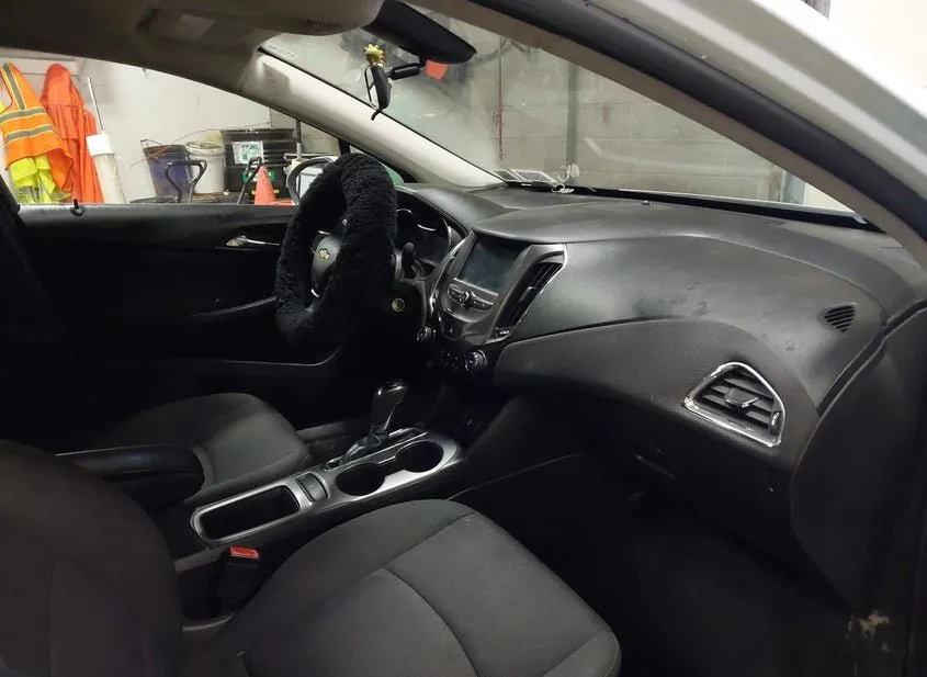 2016 CHEVROLET Cruze VIN 1G1BE5SM5G7317516