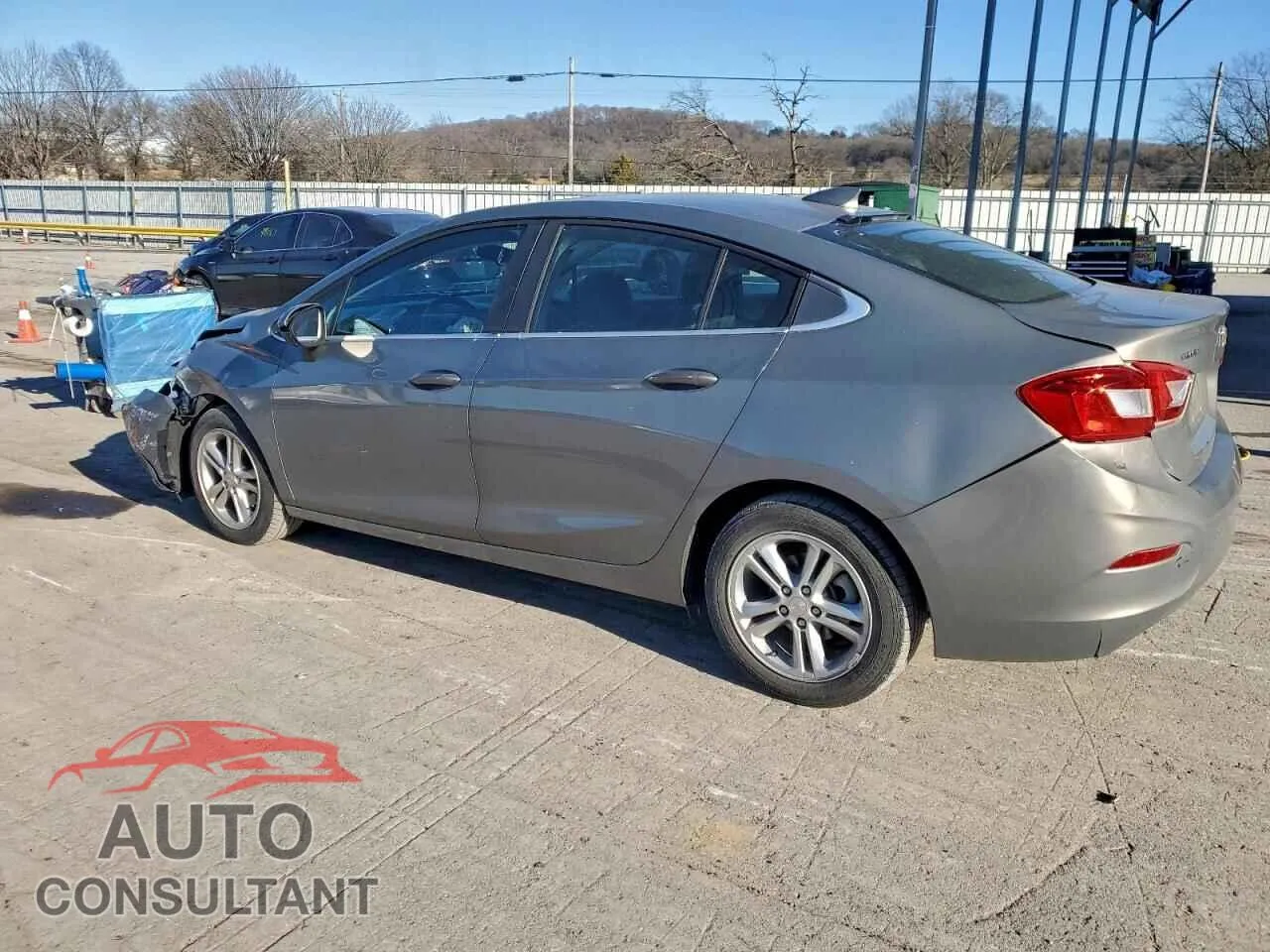 2017 CHEVROLET CRUZE Damaged VIN 1G1BE5SM7H7258728 – rear exterior 2017 CHEVROLET CRUZE Damaged VIN 1G1BE5SM7H7258728 – rear exterior