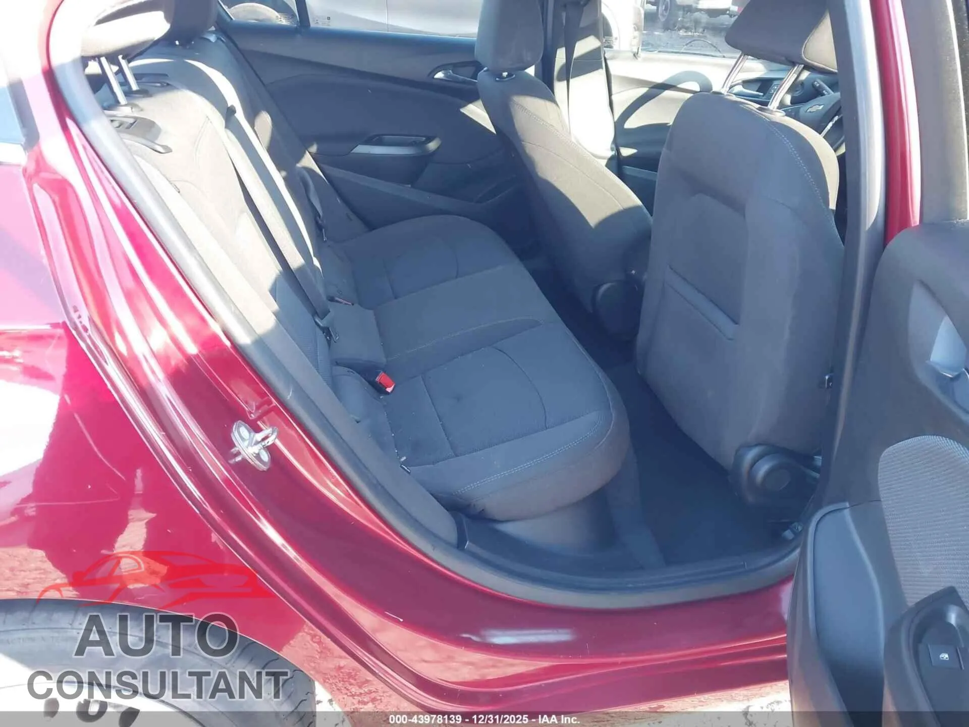 2018 CHEVROLET CRUZE Damaged VIN 1G1BE5SM7J7227839 – undercarriage