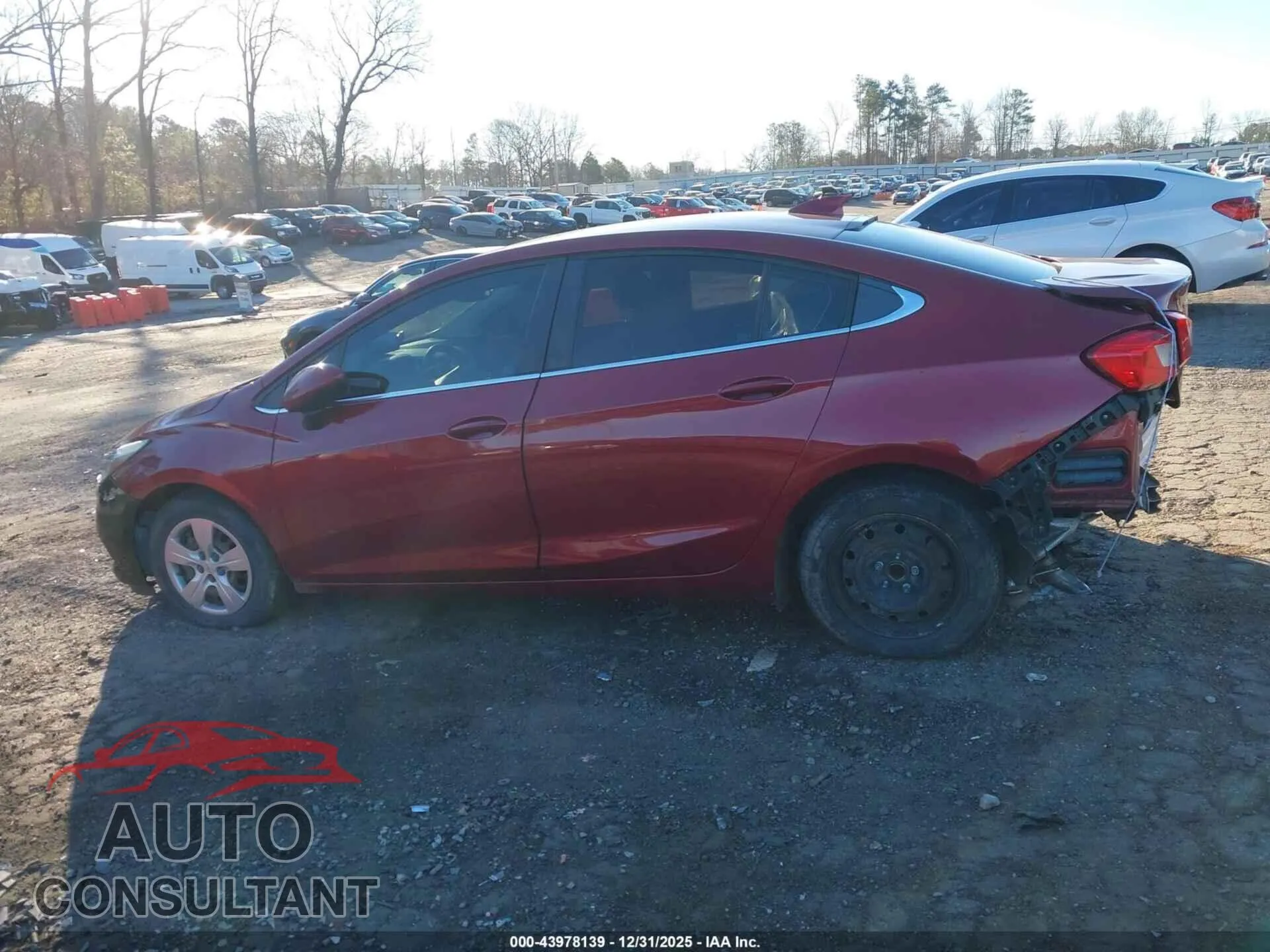 2018 CHEVROLET CRUZE Damaged VIN 1G1BE5SM7J7227839 – photo 14