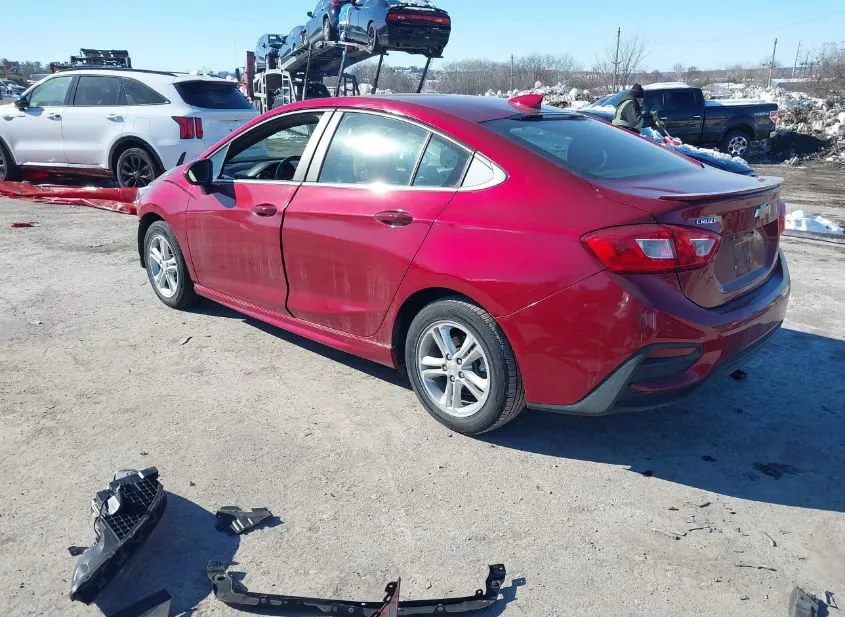 2018 CHEVROLET Cruze Used VIN 1G1BE5SM8J7118502 – photo 13 2018 CHEVROLET Cruze Used VIN 1G1BE5SM8J7118502 – photo 13