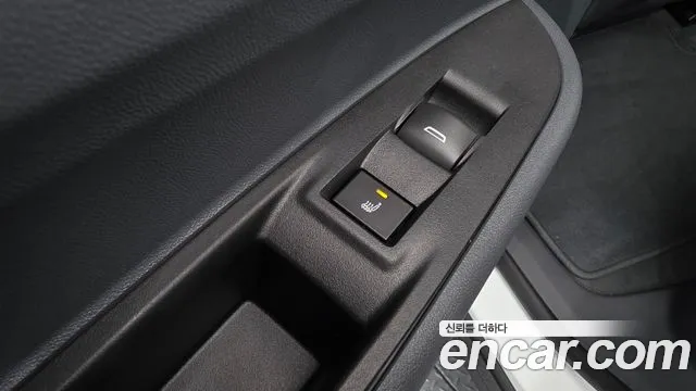 2021 Chevrolet Bolt EV EV Premier Sold VIN 1G1F76E08M4106043 – exterior detail 2021 Chevrolet Bolt EV EV Premier Sold VIN 1G1F76E08M4106043 – exterior detail