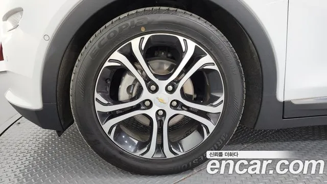 2021 Chevrolet Bolt EV EV Premier Sold VIN 1G1F76E09M4106102 – interior seats 2021 Chevrolet Bolt EV EV Premier Sold VIN 1G1F76E09M4106102 – interior seats