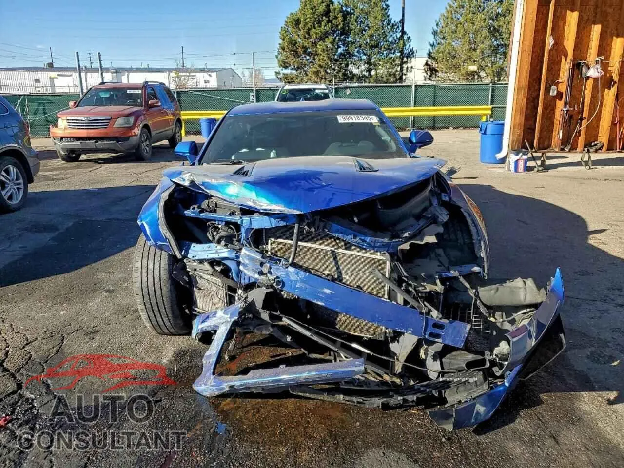 2018 CHEVROLET CAMARO Damaged VIN 1G1FE1R70J0123101 – interior seats